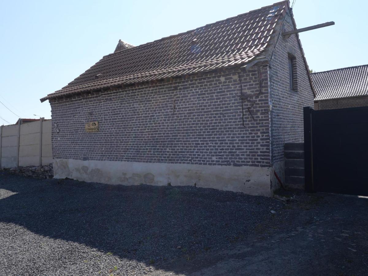 La Cabane Du Chasseur Flines-Les-Mortagne 外观 照片